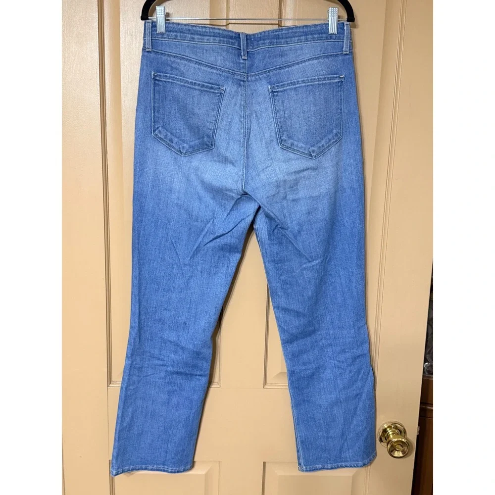 L'AGENCE High Rise Straight Leg Jeans Medium Wash Stretch Denim Size 30 - Picture 2 of 3